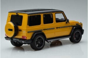 Mercedes AMG G63 W463 Crazy Color Solar Beam Márkakereskedői Kiadás GT Spirit 1:18 B66961012 Gyanta – 2. kép a 6-ből