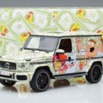 Mercedes AMG G63 W463 Family Guy GT Spirit 1:18 WTF001 Fém - image 6 of 6