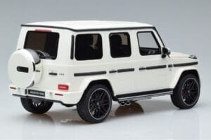 Mercedes AMG G63 W463 Fehér GT Spirit 1:18 KJ038 Fém – 2. kép a 6-ből