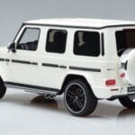 Mercedes AMG G63 W463 Fehér GT Spirit 1:18 KJ038 Fém - image 5 of 6