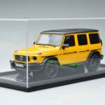 Mercedes AMG G63 W463 Sárga MotorHelix 1:18 MH018 Y Gyanta - image 6 of 7