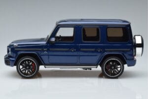 Mercedes AMG G63 W464 Kék GT Spirit 1:18 GT261 Gyanta – 3. kép a 6-ből