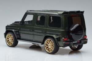 Mercedes G63 Brabus 700 Widestar W463 Zöld GT Spirit 1:18 GT274 Gyanta – 5. kép a 6-ből