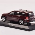 Mercedes GL X164 Karneol Piros Minichamps 1:43 - image 3 of 4