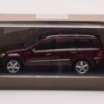 Mercedes GL X164 Karneol Piros Minichamps 1:43 - image 4 of 4