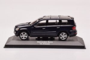 Mercedes GL X164 Tanzanite Kék Minichamps 1:43