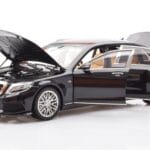 Mercedes Maybach S-Class W222 Brabus 900 Obsidian Fekete Almost Real 1:18 - image 2 of 8