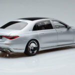 Mercedes Maybach S600 W222 V12 Biturbo Hightech Ezüst Almost Real 1:18 - image 3 of 12