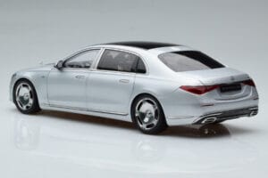 Mercedes Maybach S600 W222 V12 Biturbo Hightech Ezüst Almost Real 1:18 820118 Fém – 7. kép a 12-ből