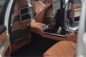 Mercedes Maybach S600 W222 V12 Biturbo Hightech Ezüst Almost Real 1:18 820118 Fém – 9. kép a 12-ből