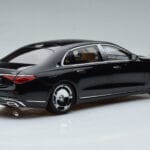 Mercedes Maybach S600 W222 V12 Biturbo Obsidian Fekete Almost Real 1:18 - image 3 of 11