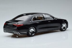 Mercedes Maybach S600 W222 V12 Biturbo Obsidian Fekete Almost Real 1:18 820115 Fém – 3. kép a 11-ből
