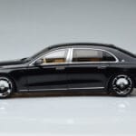 Mercedes Maybach S600 W222 V12 Biturbo Obsidian Fekete Almost Real 1:18 - image 5 of 11