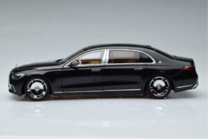 Mercedes Maybach S600 W222 V12 Biturbo Obsidian Fekete Almost Real 1:18 820115 Fém – 5. kép a 11-ből
