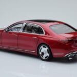 Mercedes Maybach S600 W222 V12 Biturbo Patagonia Piros Almost Real 1:18 - image 7 of 10