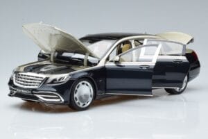 Mercedes Maybach S650 X222 Ezüstkék Norev 1:18 B66960615 Fém – 2. kép a 7-ből