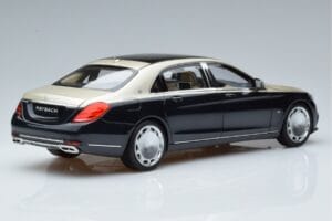 Mercedes Maybach S650 X222 Ezüstkék Norev 1:18 B66960615 Fém – 3. kép a 7-ből