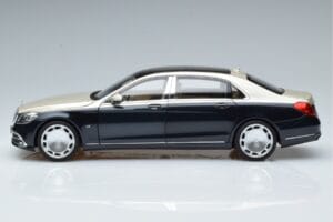Mercedes Maybach S650 X222 Ezüstkék Norev 1:18 B66960615 Fém – 4. kép a 7-ből