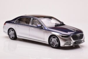 Mercedes Maybach S680 W223 Nautical Kék Cirrus Ezüst Almost Real 1:18 820125 Fém – 6. kép a 8-ből