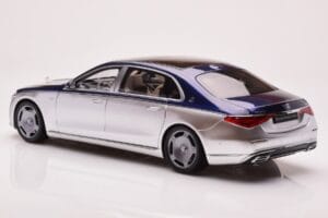 Mercedes Maybach S680 W223 Nautical Kék Cirrus Ezüst Almost Real 1:18 820125 Fém – 7. kép a 8-ből