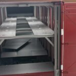 Mercedes O317 Porsche Transporter Piros CMR 1:18 - image 5 of 12