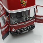 Mercedes O317 Porsche Transporter Piros CMR 1:18 - image 6 of 12
