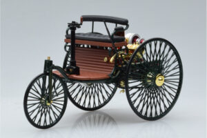Mercedes Patent Motorwagen Zöld Norev 1:18