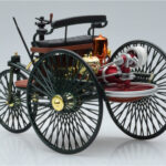 Mercedes Patent Motorwagen Zöld Norev 1:18 - image 5 of 6