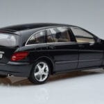 Mercedes R-Class W251 Obsidian Fekete Minichamps 1:18 B66962325 Fém - image 3 of 7