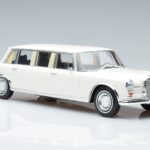 Mercedes S-Class 600 W100 LWB Pullman Fehér MCG 1:18 MCG18188 Fém - image 4 of 6