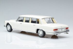 Mercedes S-Class 600 W100 LWB Pullman Fehér MCG 1:18 MCG18188 Fém – 5. kép a 6-ből