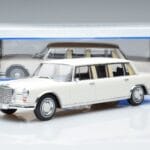 Mercedes S-Class 600 W100 LWB Pullman Fehér MCG 1:18 MCG18188 Fém - image 6 of 6