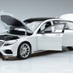 Mercedes S-Class W222 AMG Line Norev 1:18 183792 Fém - image 2 of 7