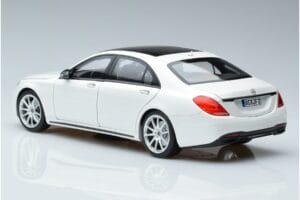 Mercedes S-Class W222 AMG Line Norev 1:18 183792 Fém – 6. kép a 7-ből