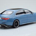 Mercedes S-Class W223 Vintage Kék Norev 1:18 - image 3 of 7
