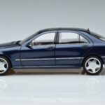 Mercedes S55 AMG W220 Kék Norev 1:18 183817 Fém - image 4 of 7