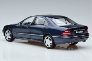 Mercedes S55 AMG W220 Kék Norev 1:18 183817 Fém – 6. kép a 7-ből