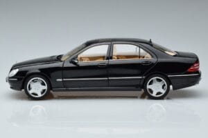 Mercedes S-Class W220 S55 AMG Limitált Kiadás Norev 1:18 183812 Fém – 4. kép a 7-ből