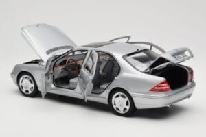 Mercedes S600 W220 Ezüst Metallic Norev 1:18 183810 Fém – 5. kép a 8-ből
