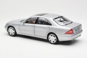 Mercedes S600 W220 Ezüst Metallic Norev 1:18 183810 Fém – 7. kép a 8-ből