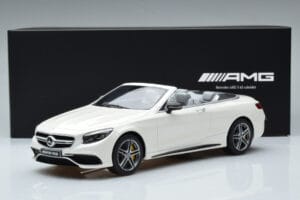 Mercedes AMG S63 A217 Kabrió Diamond Fehér GT Spirit 1:18 B66965712 Gyanta – 6. kép a 6-ből