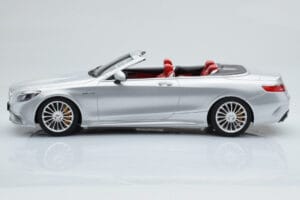 Mercedes AMG S65 A217 Kabrió Ezüst GT Spirit 1:18 GT764 Gyanta – 3. kép a 6-ből