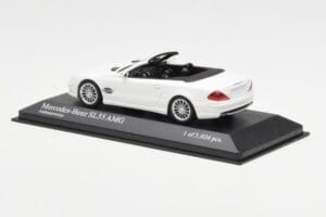 Mercedes SL 55 AMG R230 Fehér Minichamps 1:43 400036170 Fém – 3. kép a 4-ből