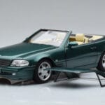 Mercedes SL500 R129 Zöld Metál Norev 1:18 183753 Fém - image 3 of 8