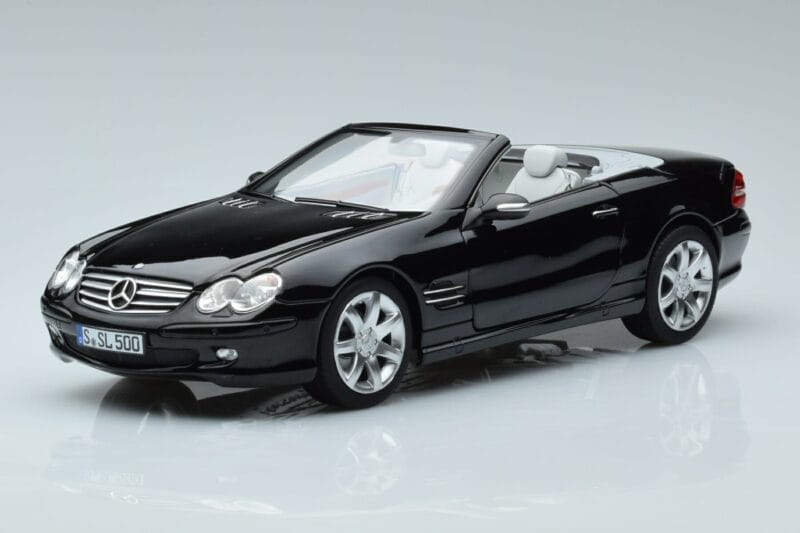 Mercedes SL500 R230 Fekete Norev 1:18 183840 Fém