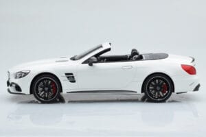 Mercedes AMG SL63 R231 Fehér GT Spirit 1:18 B66965708 Gyanta – 3. kép a 6-ből