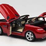Mercedes SLK R172 Designo Zircon Piros Minichamps 1:18 B66960513 - image 5 of 8