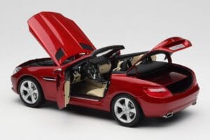 Mercedes SLK R172 Designo Zircon Piros Minichamps 1:18 B66960513 Fém – 5. kép a 8-ből