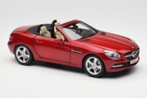 Mercedes SLK R172 Designo Zircon Piros Minichamps 1:18 B66960513 Fém – 6. kép a 8-ből