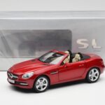 Mercedes SLK R172 Designo Zircon Piros Minichamps 1:18 B66960513 - image 8 of 8